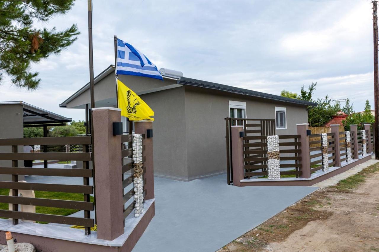 K&M Villas Nea Kallikrateia Экстерьер фото